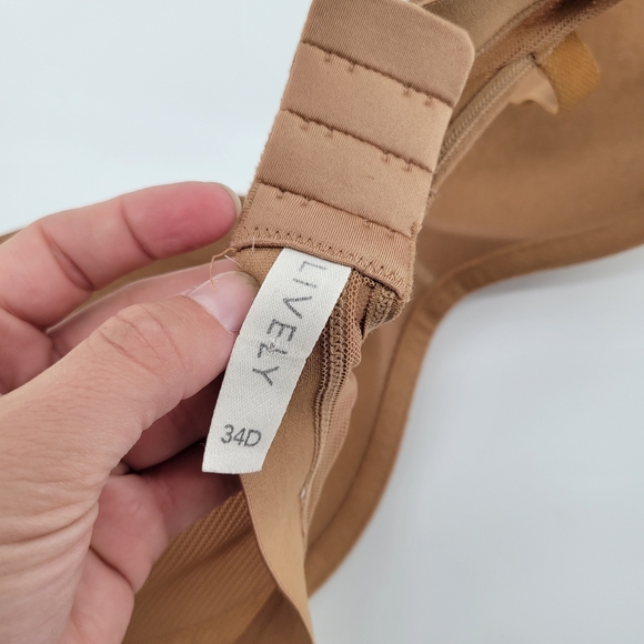 Lively beige t-shirt padded bra size 34D - Picture 3 of 3